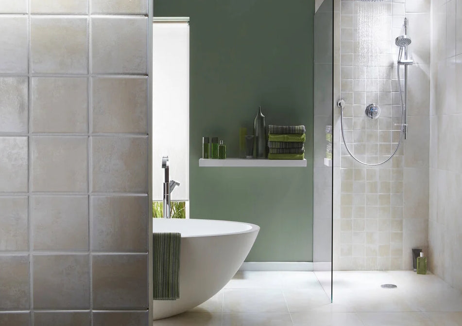 Iti doresti o baie cu design modern? Alege una dintre aceste 5 cabine de dus walk-in!