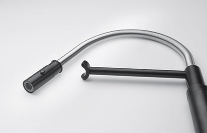 Franke Vital Baterie bucatarie monocomanda cu dus extractibil si sistem de filtrare apa, crom/negru mat