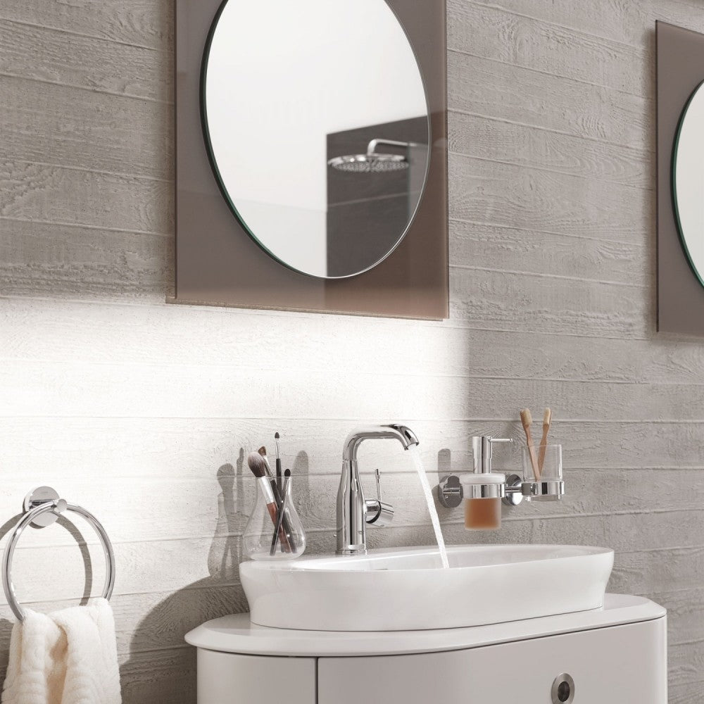 Baterie lavoar Grohe Essence, cu ventil pop-up, marime M