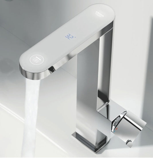 Baterie chiuveta baie Grohe Plus, pipa pivotanta si afisaj LED, marime M