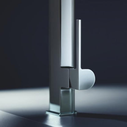 Baterie lavoar Grohe Plus, pipa pivotanta si afisaj LED, ventil click clack
