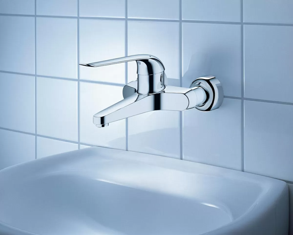 Baterie lavoar perete Grohe Euroeco Special, pipa 21 cm