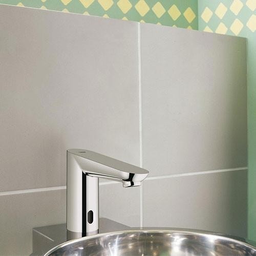 Grohe Euroeco Cosmopolitan E Robinet electronic cu infrarosu