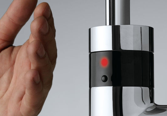 Kludi E-Go Baterie chiuveta bucatarie monocomanda electronica H38 cm, alimentare baterie 6V, negru mat