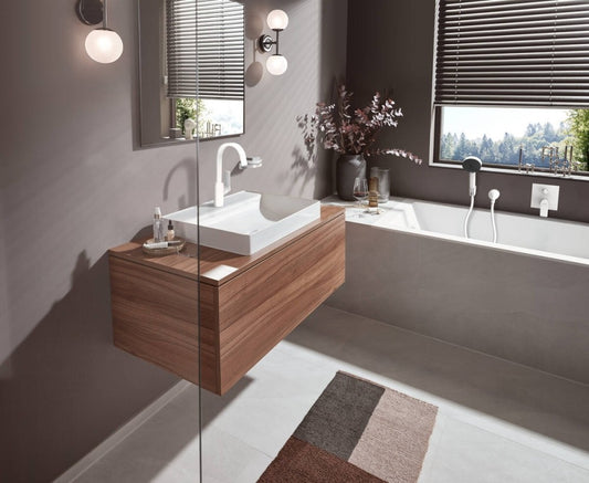 Baterie lavoar pe blat alba mat Hansgrohe Vivenis, cu ventil pop-up H30 cm