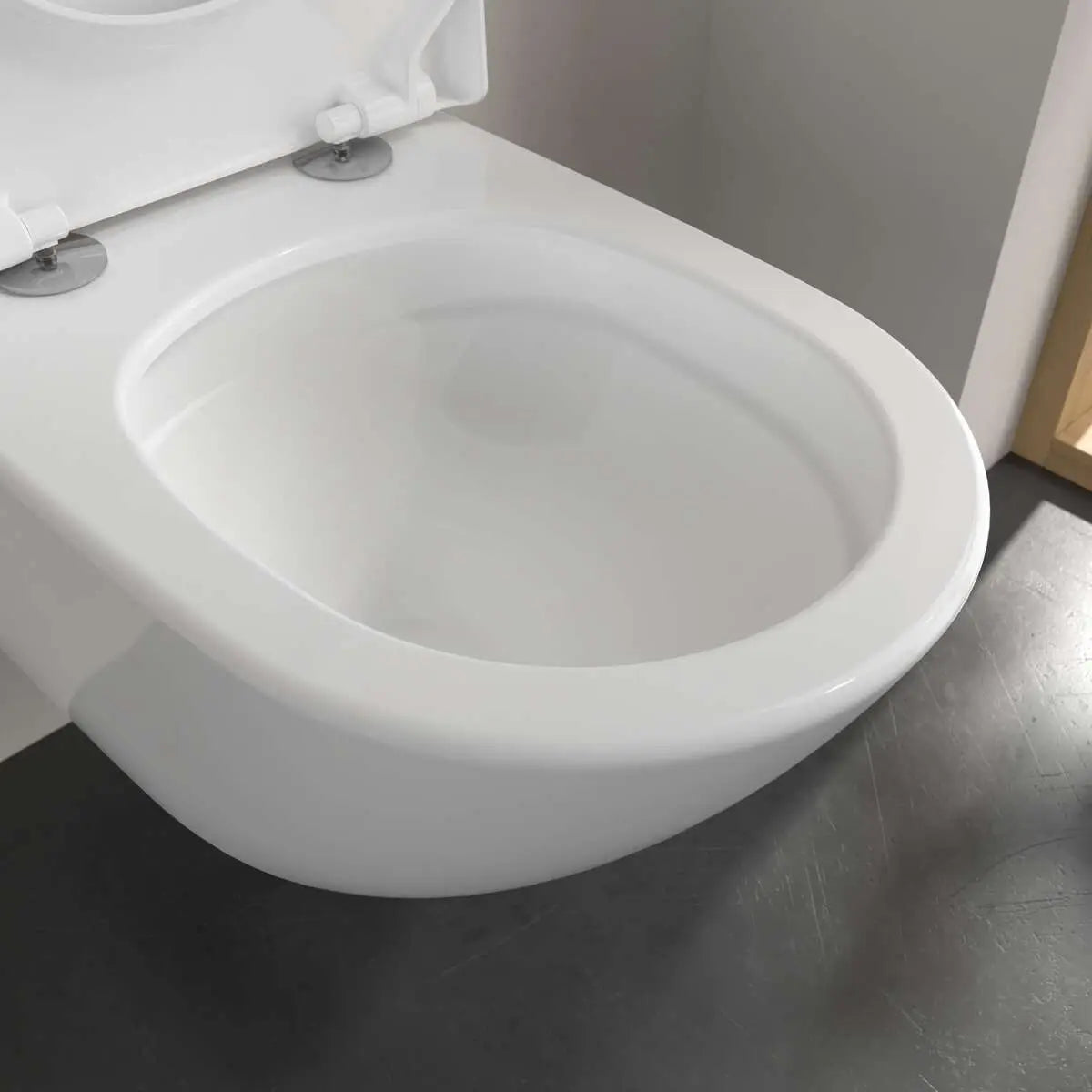 Vas WC suspendat Villeroy & Boch Subway 3.0 TwistFlush CeramicPlus 37x56 cm evacuare orizontala, alb mat
