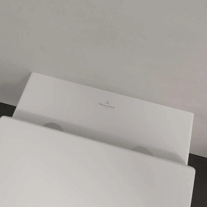 Vas WC suspendat Villeroy & Boch Subway 3.0 TwistFlush CeramicPlus 37x56 cm evacuare orizontala, alb mat