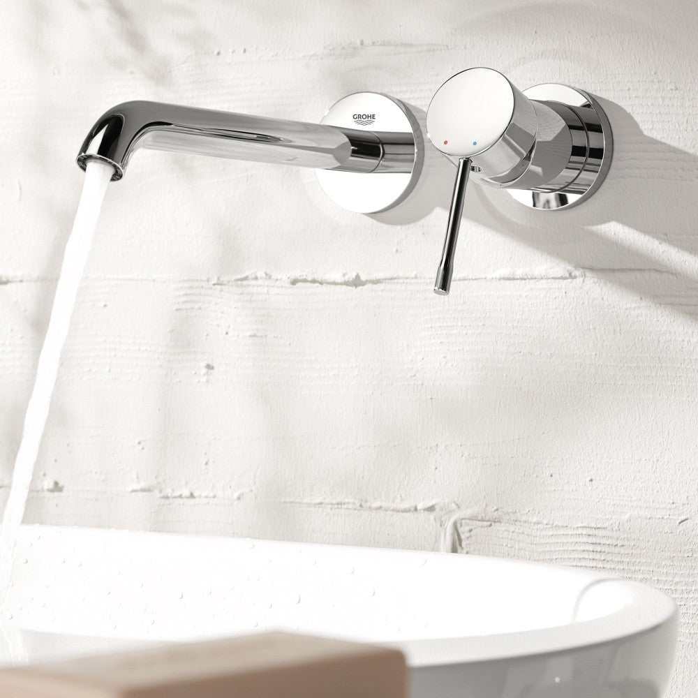 Baterie lavoar incastrata Grohe Essence Set Promo, pipa 18 cm