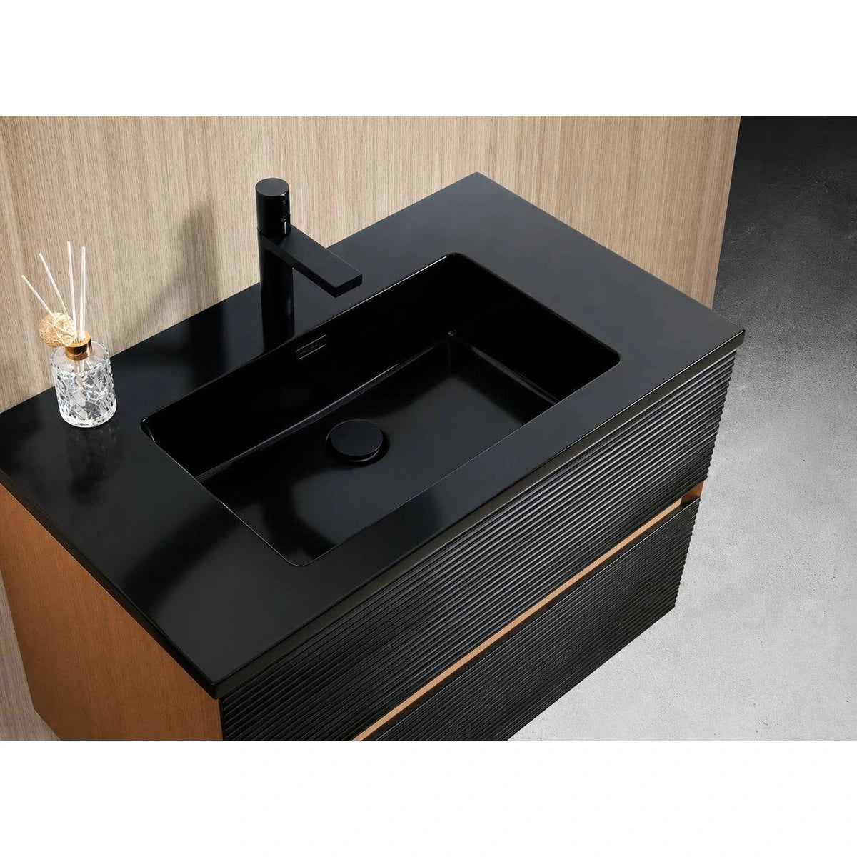 KUMA Bella 80 negru-wood satinat - detaliu set mobilier baie