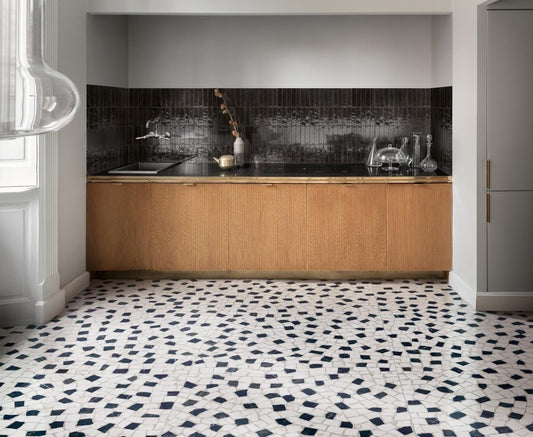 Gresie exterior / interior portelanata neagra 6x24 cm, Marazzi Lume Black Lux