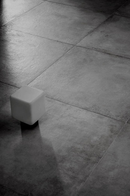 Gresie interior portelanata rectificata gri 75x75 cm, Marazzi Clays Lava